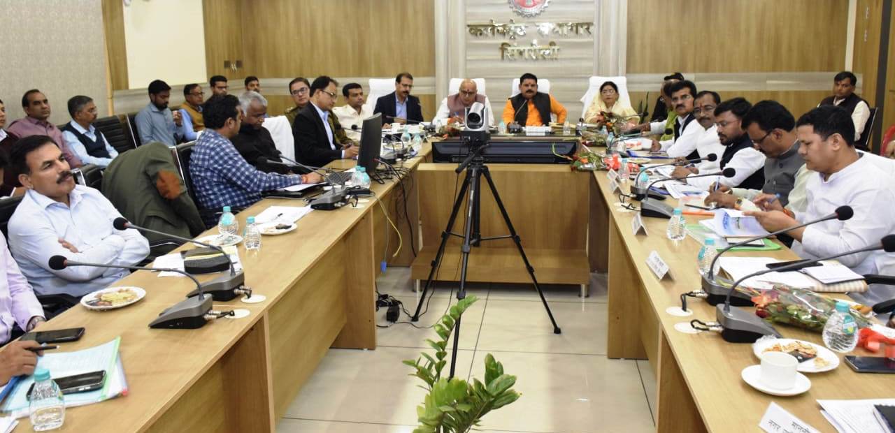 आयुष्मान कार्ड विश्व की सबसे बडी स्वास्थ्य स्कीम है: सतीश चन्द्र केन्द्रीय खनन राज्यमंत्री के अध्यक्षता में आकांक्षी जिला की बैठक आयोजित, नीति आयोग के पैरामीटर के तहत शत प्रतिशत कार्य कराने के निर्देश