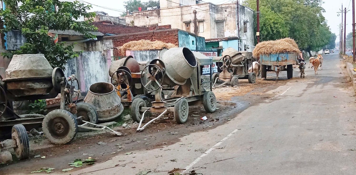 बिलौंजी चौराहा एवं देवरा-एलआईजी मार्ग के अतिक्रमण पर चलेगा ननि का बुल्डोजर वार्ड क्रमांक 42 के पार्षद ने परिषद की बैठक में पॉचवी बार उठाया जोर-शोर से मुद्दा, आयुक्त ने 15 दिन के अन्दर अतिक्रमण हटाने का दिया आश्वासन